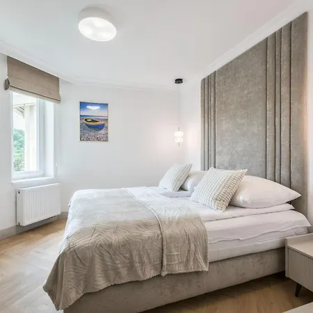 Dr - Aurora * ソポト